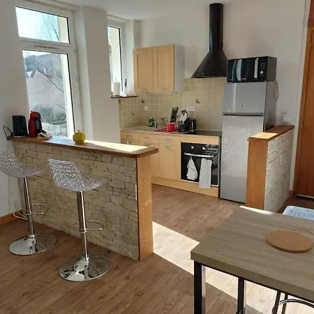 Apartment Proche Des Parcs *
